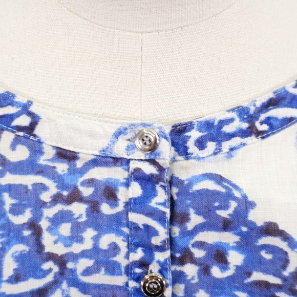 JM Collection -16- 100% Linen Roll Tab Blue White Floral Button Up Blouse Top - Picture 5 of 8